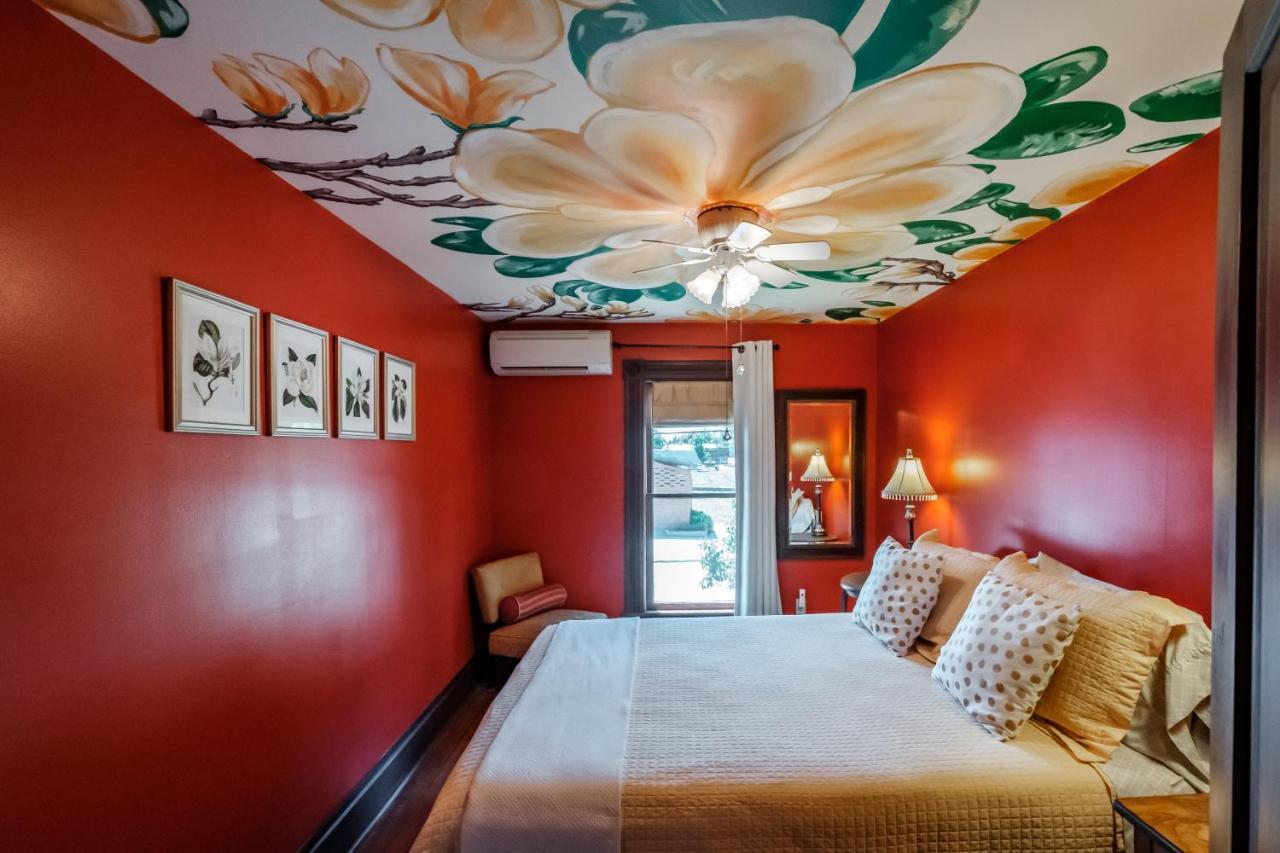 MaMere's Guest House Monmouth Extérieur photo