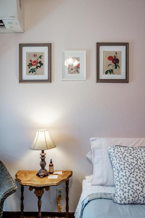 MaMere's Guest House Monmouth Extérieur photo